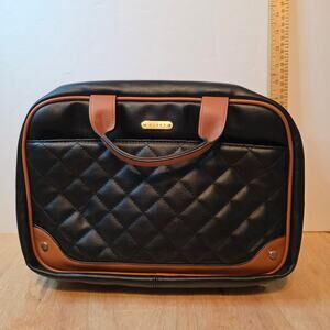 Cluci faux/vegan black leather quilted stitching travel toiletry bag hang-up